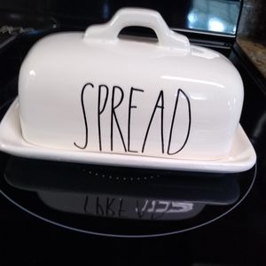 Rae Dunn butter dish